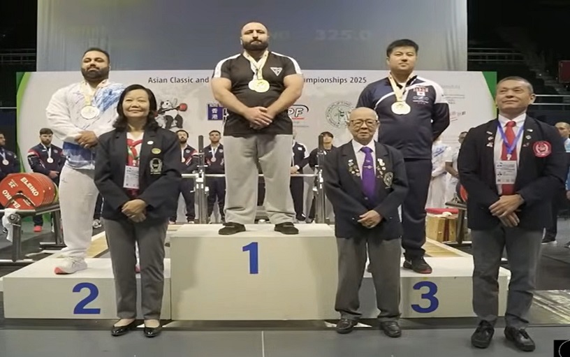 ベンチプレス・アジア大会表彰台 1